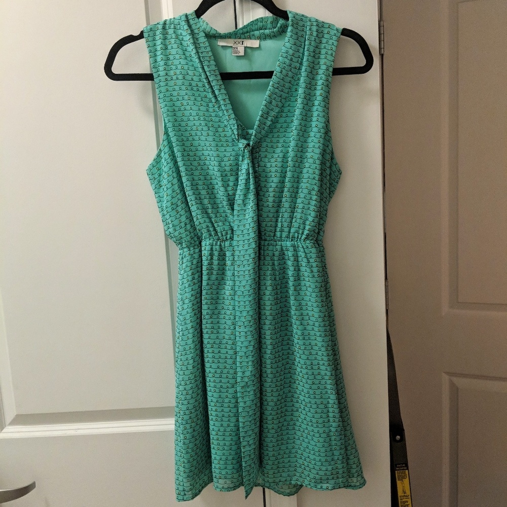 Forever 21 - Cute Dress DONATING @ END OF THE YR